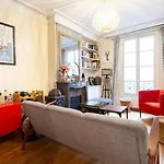 Hostnfly Apartments - Superb Warm And Bright Apt Batignolles